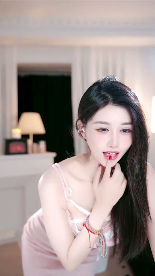 图片[1]深夜宿舍-仓鼠控的第二选择【无在线播放】畅聊百利甜精选舞蹈合集3期【19V】【2.11G】深夜宿舍-仓鼠控的第二选择