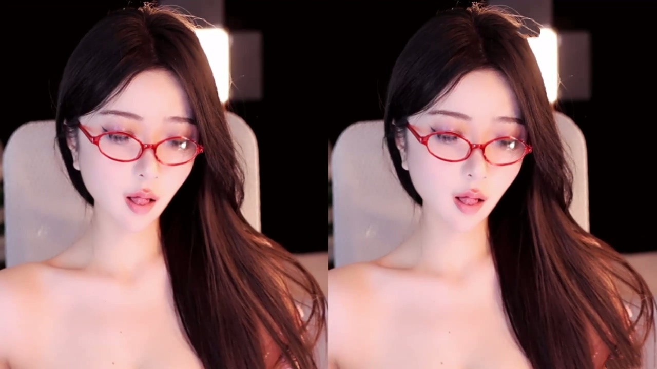 图片[4]深夜宿舍-仓鼠控的第二选择【在线播放】CC 小燃燃-53 G罩巨乳 真空 抖胸舞 搓揉巨乳 抖臀 舌头舔等【2V】【1.14G】深夜宿舍-仓鼠控的第二选择