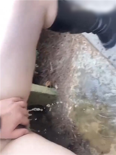 图片[65]深夜宿舍-仓鼠控的第二选择【无在线播放】推特呲尿大比拼 各种妹妹放尿给你看 户外露出刺激第二期【219V】【1.37G】深夜宿舍-仓鼠控的第二选择