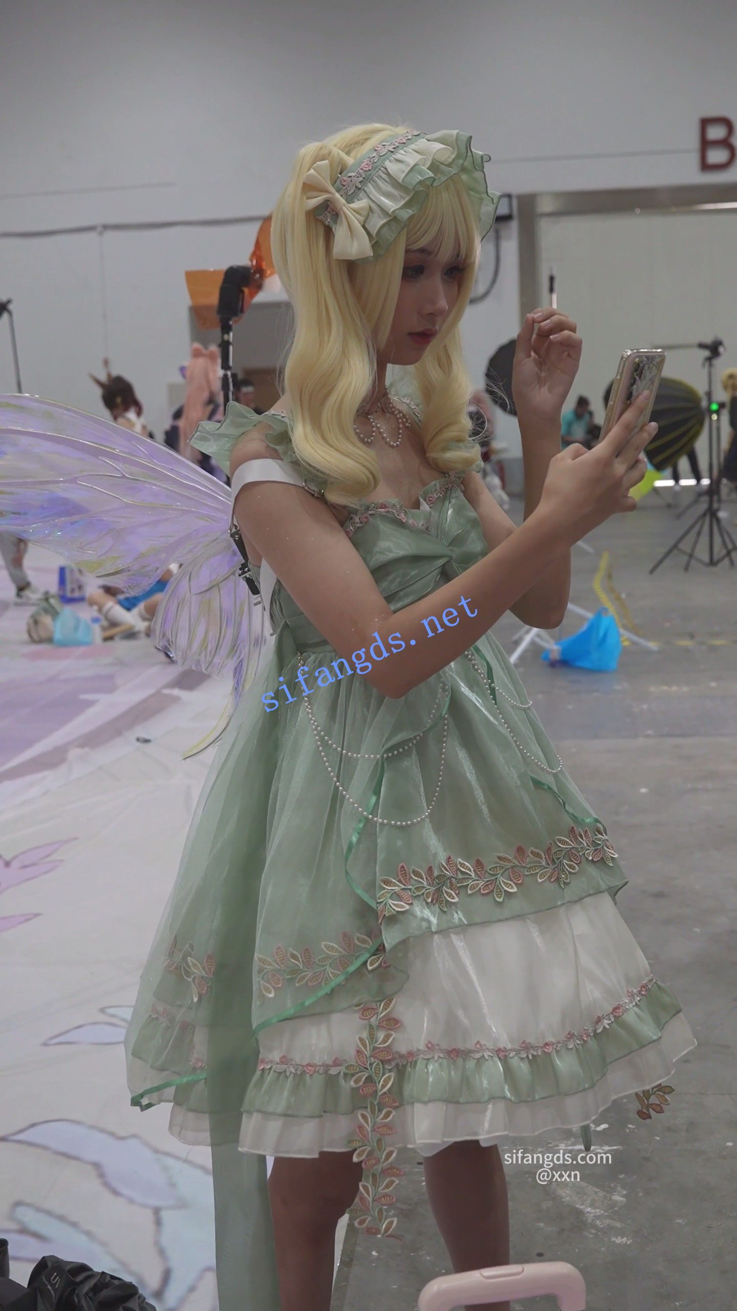 图片[2]深夜宿舍-仓鼠控的第二选择【无在线播放】【xxn-326】双马尾蕾丝裙美女..穿裙撑无打底..浅黄内前后CD【1V】【604M】深夜宿舍-仓鼠控的第二选择