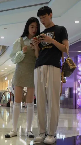 图片[3]深夜宿舍-仓鼠控的第二选择【无在线播放】【WaltzCD】华尔兹2023系列之23白袜女友【1V】【398M】深夜宿舍-仓鼠控的第二选择