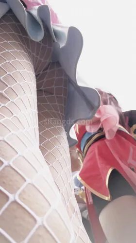 图片[10]深夜宿舍-仓鼠控的第二选择【无在线播放】⭐【mccd】⭐ 44 CD两次极品身材COS小姐姐，第二次网袜骚丁【1V】【1.88G】深夜宿舍-仓鼠控的第二选择