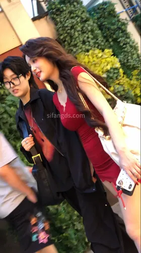 图片[3]深夜宿舍-仓鼠控的第二选择【无在线播放】⭐【mccd】⭐ 44 CD极品身材红色包臀裙黑内【1V】【355M】深夜宿舍-仓鼠控的第二选择