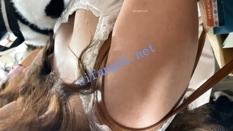 图片[5]深夜宿舍-仓鼠控的第二选择【无在线播放】（空城原创）精品!长时间爽拍白裙微透白N小姐姐，上下失守【1V】【2.86G】深夜宿舍-仓鼠控的第二选择