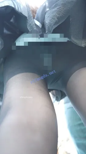 图片[4]深夜宿舍-仓鼠控的第二选择【无在线播放】(BC-AA-594)吊带裙小姐姐丝袜太短屁股露在外面..排队拍照被CD【1V】【641M】深夜宿舍-仓鼠控的第二选择