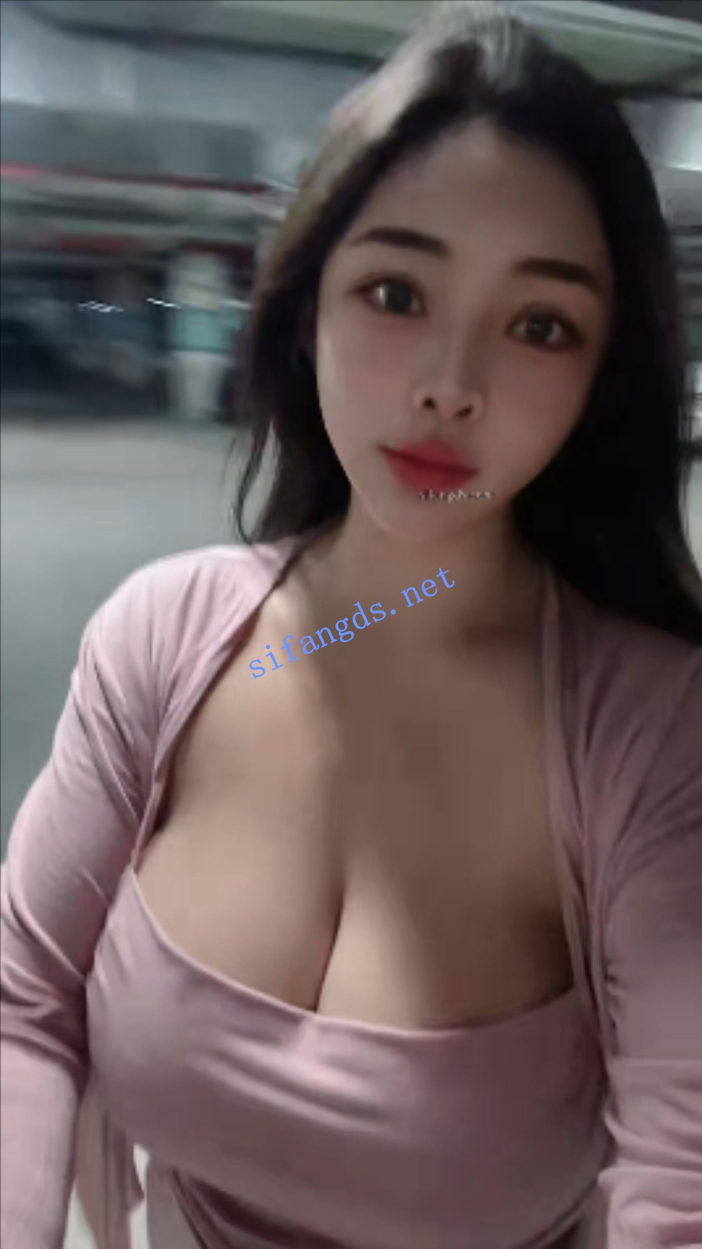 图片[6]深夜宿舍-仓鼠控的第二选择【无在线播放】重磅重庆巨乳网红谢佳佳各种情趣内衣秀豪乳露奶又大又软【29V】【112M】深夜宿舍-仓鼠控的第二选择