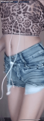 图片[6]深夜宿舍-仓鼠控的第二选择【无在线播放】【花椒 万川川】大尺度露奶骚舞一对一 完美身材 极限诱惑【1V】【555M】深夜宿舍-仓鼠控的第二选择