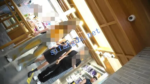 图片[4]深夜宿舍-仓鼠控的第二选择【无在线播放】（空城原创）黑裙小姐姐逛商场，微透白N紧裹肉臀【1V】【211M】深夜宿舍-仓鼠控的第二选择