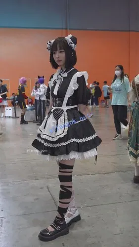 图片[4]深夜宿舍-仓鼠控的第二选择【无在线播放】【xxn-330】女仆小姐姐黑白丝过膝袜..粉内弯腰CD勒出13缝【1V】【427M】深夜宿舍-仓鼠控的第二选择