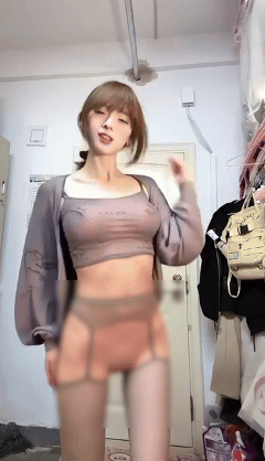 图片[34]深夜宿舍-仓鼠控的第二选择【无在线播放】新晋AI大神原创 万象网红裸舞 动感丝滑高还原极致享受【85V】【317M】深夜宿舍-仓鼠控的第二选择