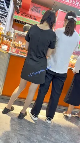 图片[3]深夜宿舍-仓鼠控的第二选择【无在线播放】【KFC】双马尾OL工作服下班买小吃·肉色丝袜白色内前后CD【1V】【630M】深夜宿舍-仓鼠控的第二选择