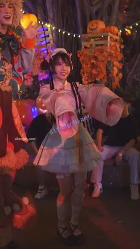 图片[3]深夜宿舍-仓鼠控的第二选择【无在线播放】(BC-AA-599)双马尾小僵尸cos小姐姐拍照..蕾丝窄内开闪抄底【1V】【359M】深夜宿舍-仓鼠控的第二选择