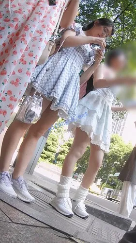 图片[4]深夜宿舍-仓鼠控的第二选择【无在线播放】『D·D』-224-眼镜学生妹，蓝色格子连衣裙，浅紫内【1V】【1.64G】深夜宿舍-仓鼠控的第二选择