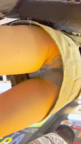 图片[4]深夜宿舍-仓鼠控的第二选择【无在线播放】【KFC】大叔带着骚货逛街·内衣外露短裙半透内裤·前拍黑黑的【1V】【714M】深夜宿舍-仓鼠控的第二选择