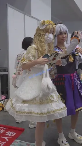 图片[3]深夜宿舍-仓鼠控的第二选择【无在线播放】【xxn-329】金发公主裙小姐姐..卡通粉内勒出13缝正面露黑色【1V】【297M】深夜宿舍-仓鼠控的第二选择