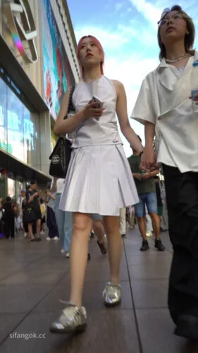 图片[3]深夜宿舍-仓鼠控的第二选择【无在线播放】【WaltzCD】华尔兹2024系列之03粉发白衣裙【1V】【1.04G】深夜宿舍-仓鼠控的第二选择