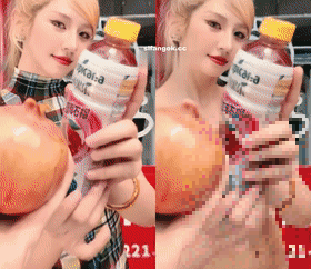 图片[1]深夜宿舍-仓鼠控的第二选择【无在线播放】【AI重磅】 姜姜几 金小川最新整理10期网红脱衣舞蹈+日常【10V】【1.970G】深夜宿舍-仓鼠控的第二选择