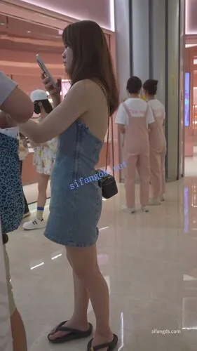 图片[5]深夜宿舍-仓鼠控的第二选择【无在线播放】(BC-AA-602)少妇的内裤就是骚..露背牛仔裙少妇两侧露毛连一起【1V】【447M】深夜宿舍-仓鼠控的第二选择