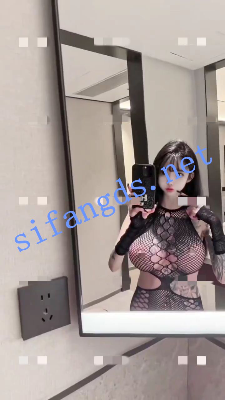 图片[2]深夜宿舍-仓鼠控的第二选择【无在线播放】【重磅核弹】抖音超高颜值女神【祎祎Vixen】高价福利【5P35V】【151M】深夜宿舍-仓鼠控的第二选择