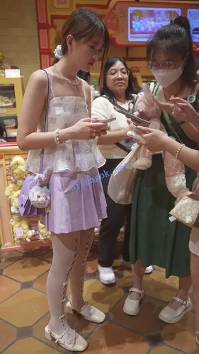 图片[3]深夜宿舍-仓鼠控的第二选择【无在线播放】(BC-AA-609)泰国小姐姐来旅游..无打底百褶裙白丝网袜前后CD【1V】【623M】深夜宿舍-仓鼠控的第二选择