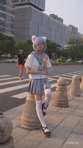 图片[9]深夜宿舍-仓鼠控的第二选择【无在线播放】【xxn-344】制服jk蕾姆小姐姐..多次镜头前弯腰透心凉CD【1V】【700M】深夜宿舍-仓鼠控的第二选择