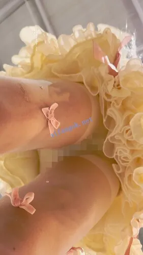 图片[10]深夜宿舍-仓鼠控的第二选择【无在线播放】【KFC】身材超极品萝莉·腿控最爱·蝴蝶白丝腿劈M字露出白内【1V】【785M】深夜宿舍-仓鼠控的第二选择