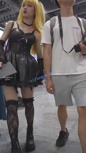 图片[2]深夜宿舍-仓鼠控的第二选择【无在线播放】【xxn-335】外纯内骚金发吊带裙cos..窄内湿了两侧大量露毛【1V】【811M】深夜宿舍-仓鼠控的第二选择