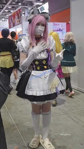 图片[2]深夜宿舍-仓鼠控的第二选择【无在线播放】【xxn-336】两次CD粉发女仆小姐姐..第二天换了内裤继续被拍【1V】【733M】深夜宿舍-仓鼠控的第二选择