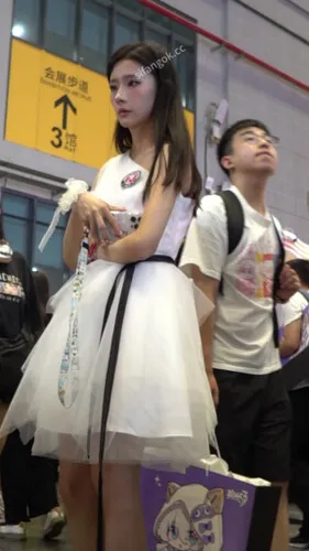 图片[2]深夜宿舍-仓鼠控的第二选择【无在线播放】【WaltzCD】华尔兹2024系列之08展台礼仪小姐【1V】【666M】深夜宿舍-仓鼠控的第二选择