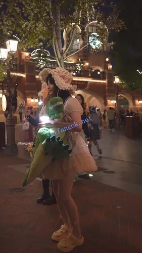 图片[4]深夜宿舍-仓鼠控的第二选择【无在线播放】(BC-AA-614)公主裙白丝萌妹..镜头前弯腰拍照蕾丝内贴镜头【1V】【434M】深夜宿舍-仓鼠控的第二选择