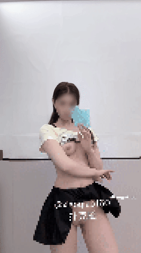 图片[14]深夜宿舍-仓鼠控的第二选择【无在线播放】【重磅】人气萌妹【小仙云儿 小乔（以安）】最新付费裸舞【10V】【408M】深夜宿舍-仓鼠控的第二选择