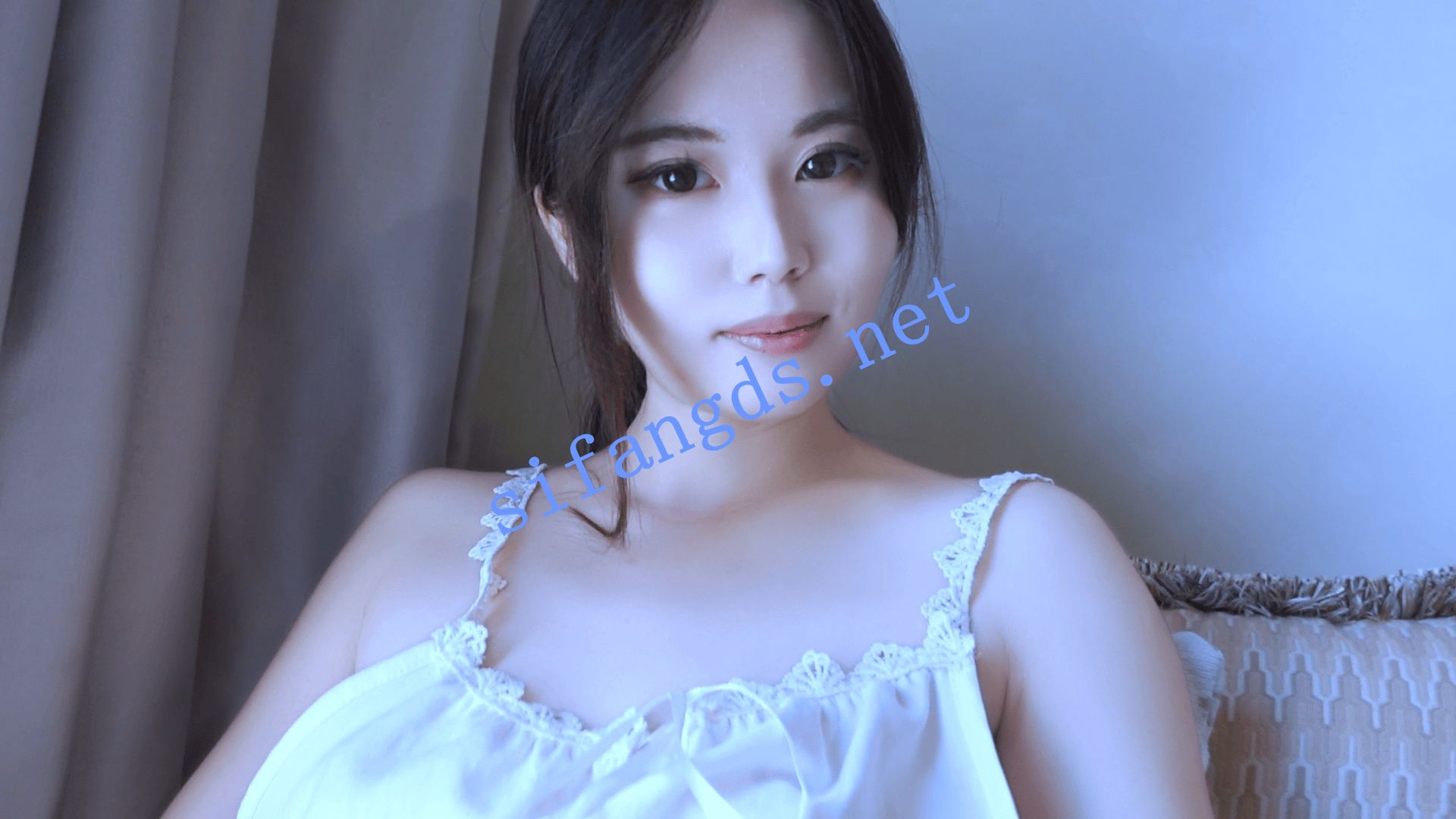 图片[5]深夜宿舍-仓鼠控的第二选择【无在线播放】♥️老虎菜回归第2贴:(双女主)天然呆的鹿萦和骚到家的希希深夜宿舍-仓鼠控的第二选择