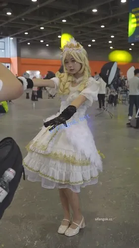 图片[5]深夜宿舍-仓鼠控的第二选择【无在线播放】【xxn-343】金发cos小姐姐逛街..可爱卡通内前后CD勒出13缝【1V】【525M】深夜宿舍-仓鼠控的第二选择